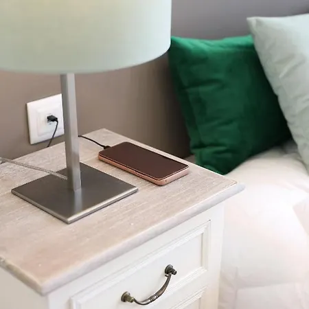 Bed & Breakfast Glass Boutique - & 4*