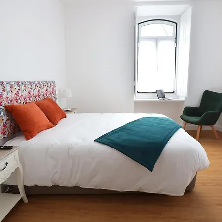 Glass Boutique - & Bed & Breakfast Marinha Grande