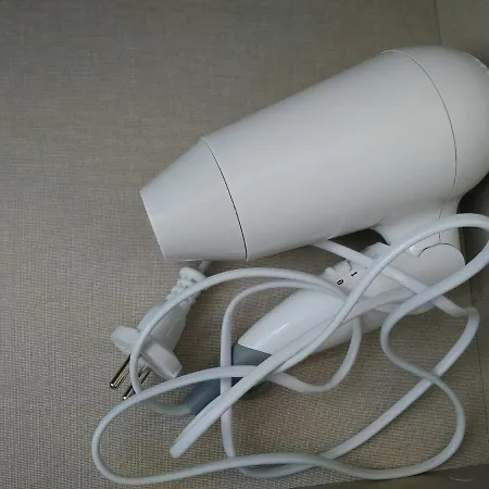 Glass Boutique - & 4*