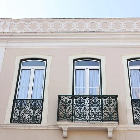 Glass Boutique - & Marinha Grande