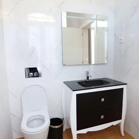 Glass Boutique - & Bed and breakfast 4*