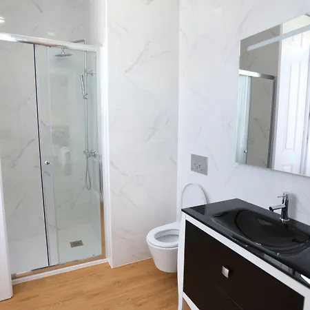 Bed & Breakfast Glass Boutique - & Marinha Grande