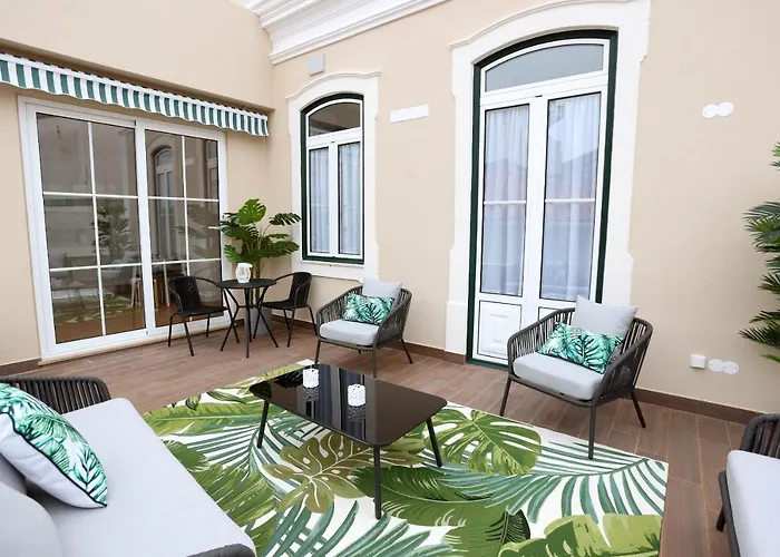 Glass Boutique - & 4* Marinha Grande