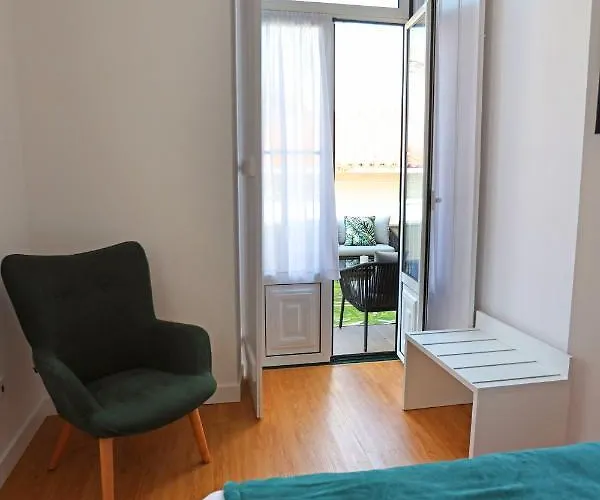 Glass Boutique - & 4* Marinha Grande